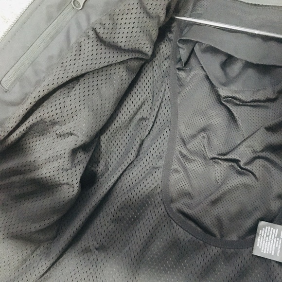 Harley Davidson Leather Jacket. Womens Medium - Picture 5 of 6